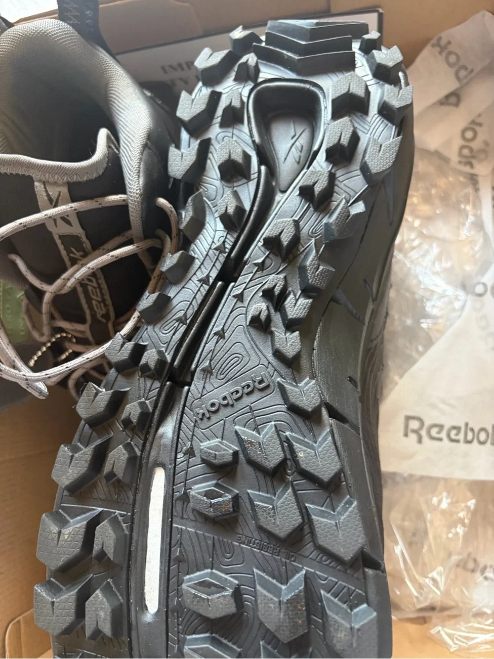 Reebok Men's Black Rugged Trail Sneakers